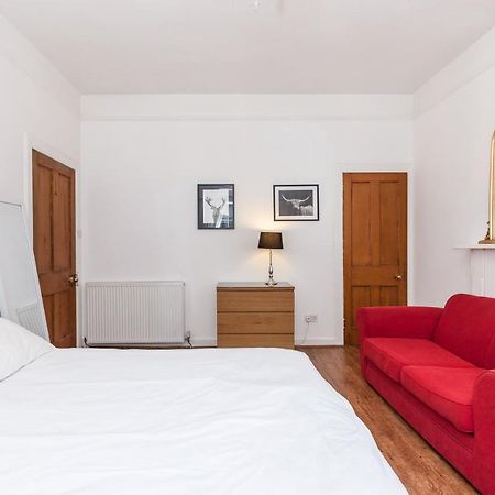 Old Town Edinburgh Apartment Close To Castle And Royal Mile Zewnętrze zdjęcie