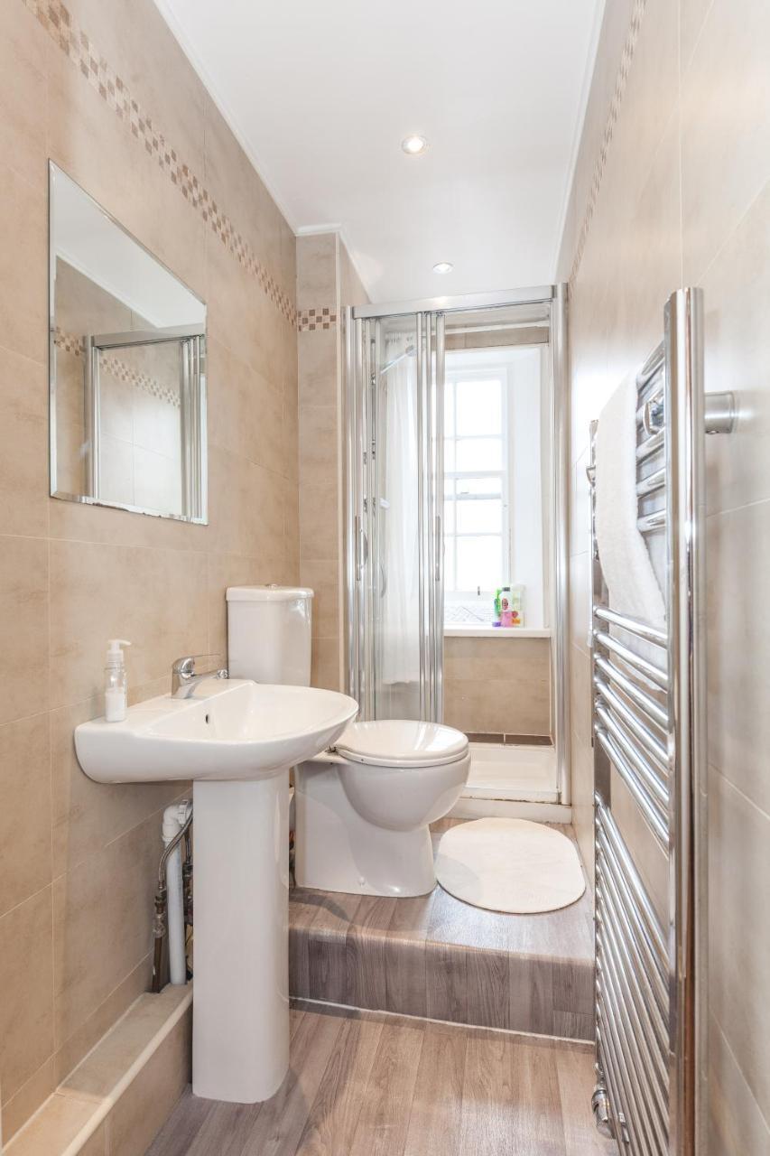 Old Town Edinburgh Apartment Close To Castle And Royal Mile Zewnętrze zdjęcie
